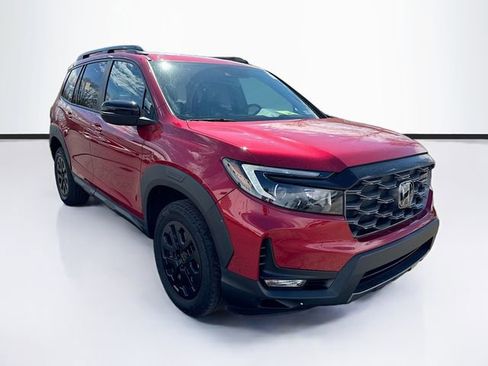 Used 2023 Honda Passport TrailSport image 1