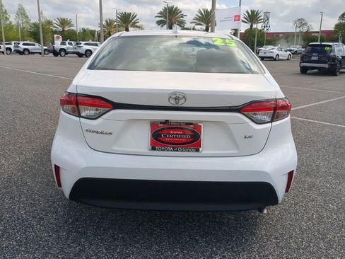 Certified 2025 Toyota Corolla LE image 5