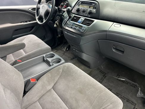 Used 2006 Honda Odyssey EX image 16