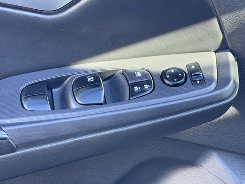 Used 2021 Nissan Sentra SV image 16