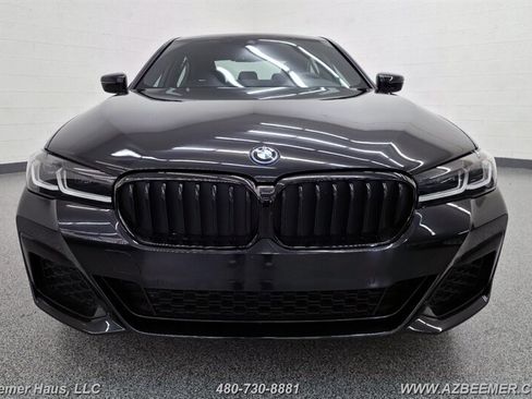 Used 2023 BMW 530e w/ M Sport Package RWD image 7