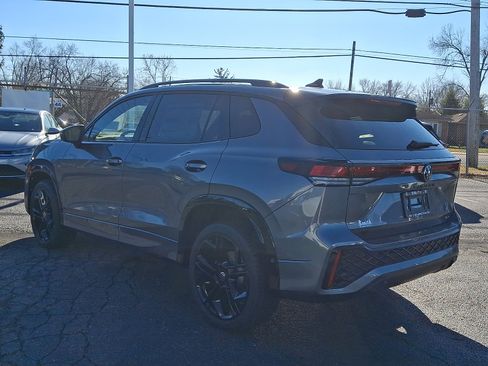 New 2026 Volkswagen Tiguan SE R-Line image 3