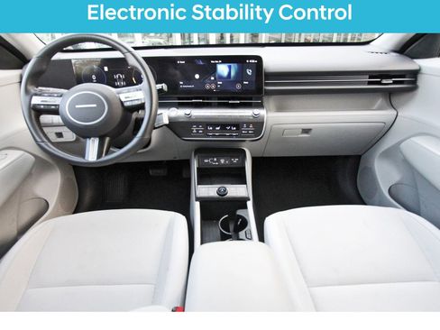 Certified 2024 Hyundai Kona SEL w/ Convenience Package image 12
