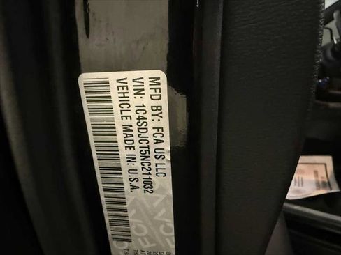 Certified 2022 Dodge Durango R/T w/ Blacktop Package AWD/4WD image 40