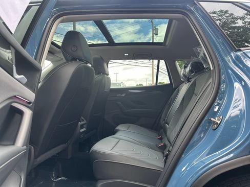 New 2026 Volkswagen Tiguan SE AWD/4WD image 18