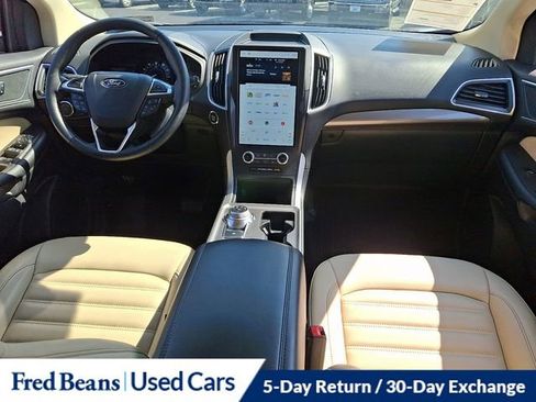 Certified 2024 Ford Edge SEL w/ Convenience Package image 16