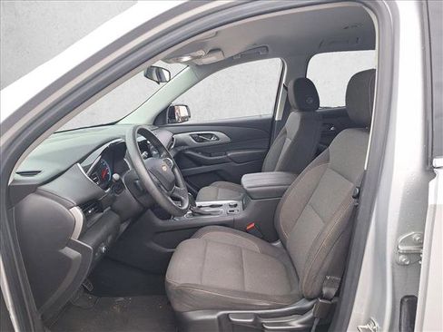 Used 2019 Chevrolet Traverse LS image 10