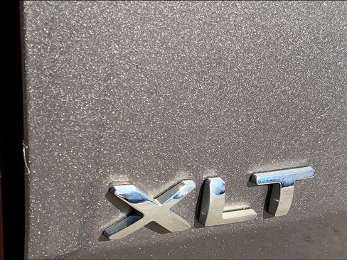 Used 2012 Ford Explorer XLT AWD/4WD image 27