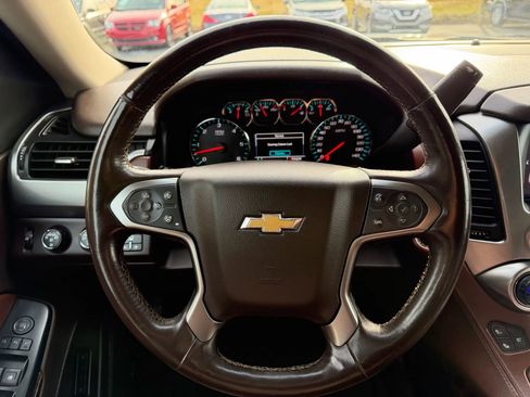 Used 2016 Chevrolet Suburban LTZ image 19