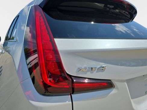 Used 2024 Cadillac XT4 Premium Luxury AWD/4WD image 37