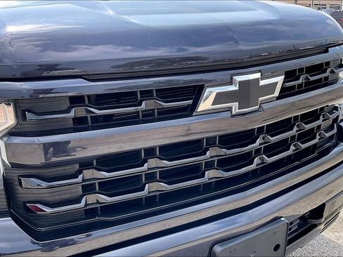 Used 2022 Chevrolet Silverado 1500 RST RWD image 34