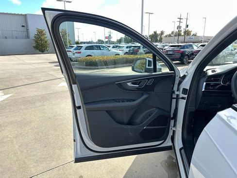 New 2026 Audi Q7 3.0T Premium Plus image 9