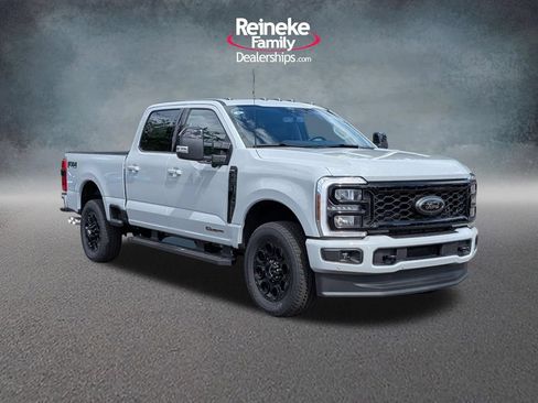 New 2026 Ford F350 Lariat w/ Black Appearance Package AWD/4WD image 3
