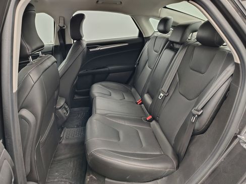 Used 2015 Ford Fusion Titanium FWD image 12