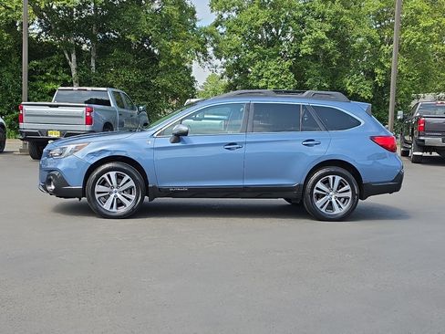 Used 2018 Subaru Outback 2.5i Limited w/ 50th Anniversary Edition AWD/4WD image 6