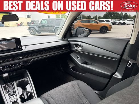 Used 2024 Honda Accord EX image 24