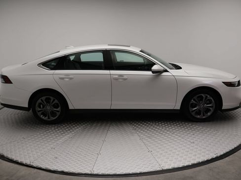 Used 2024 Honda Accord EX image 7
