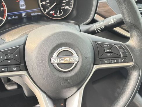 Used 2026 Nissan Altima 2.5 SV FWD image 21