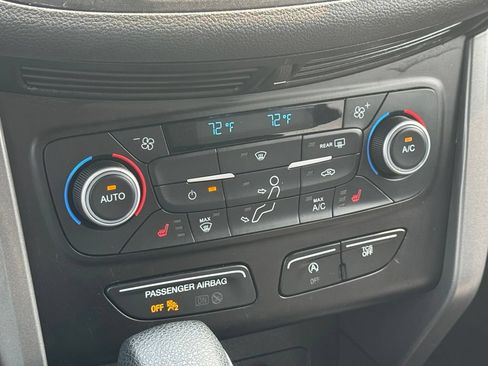 Certified 2019 Ford Escape SE AWD/4WD image 28