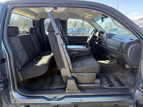 Used 2010 GMC Sierra 1500 SLE image 10