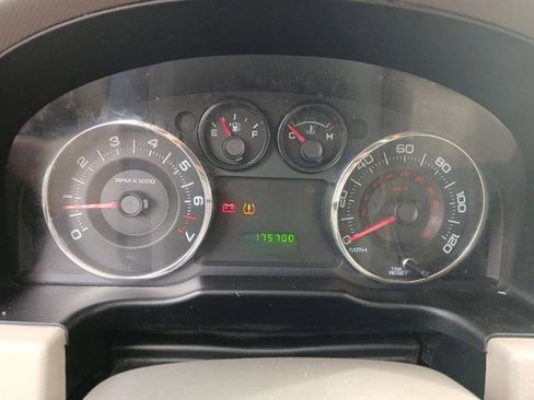 Used 2007 Ford Edge SE image 9