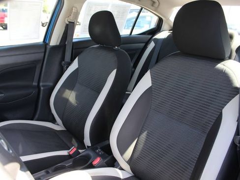 Used 2021 Nissan Versa SV FWD image 51