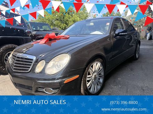 Used 2008 Mercedes-Benz E 350 Sedan image 1