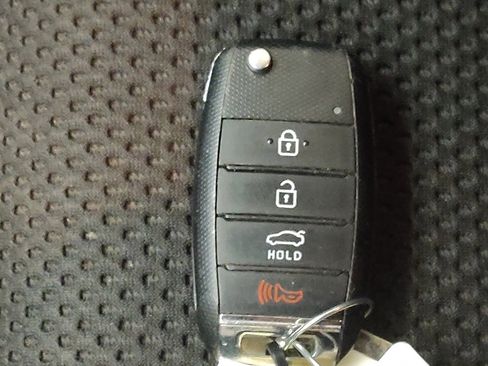 Used 2020 Kia Optima LX image 32