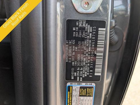 Certified 2021 Kia Telluride SX w/ SX Prestige Package image 34