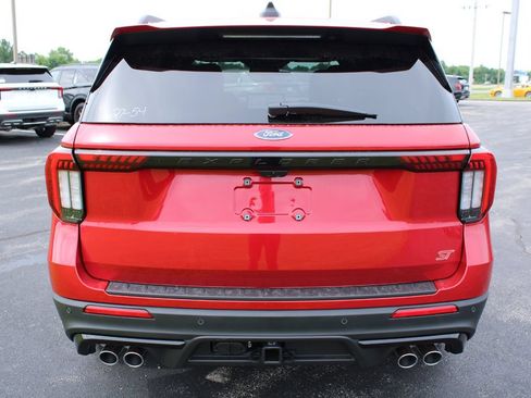 New 2026 Ford Explorer ST w/ Sun And Sound Package AWD/4WD image 9