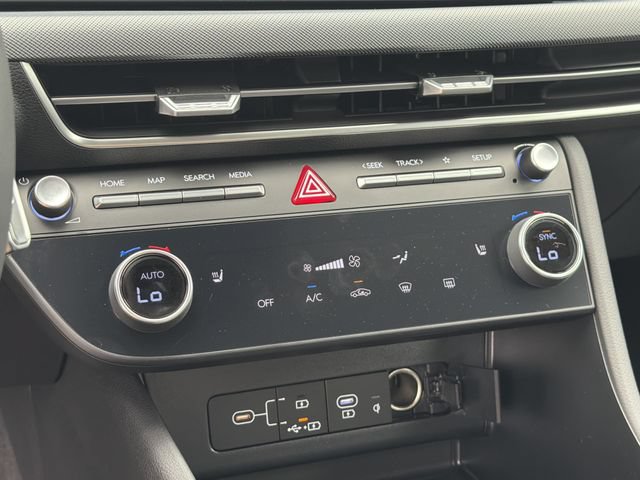 New 2026 Hyundai Sonata SEL FWD image 32