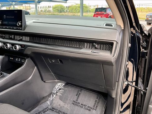 Used 2024 Honda CR-V EX image 18