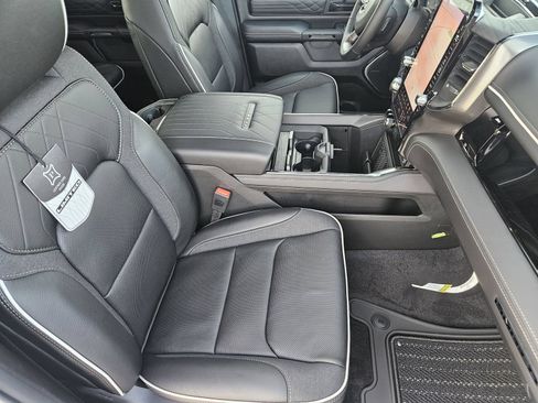 New 2026 RAM 1500 Limited AWD/4WD image 17