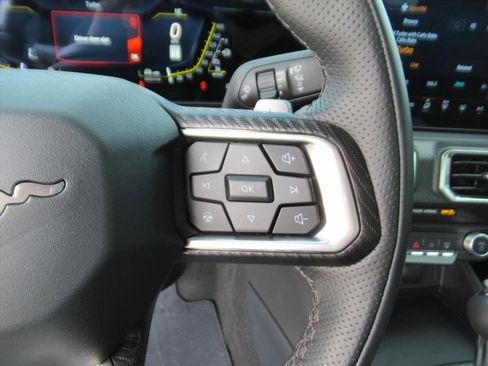 Used 2025 Ford Mustang GT Premium image 20