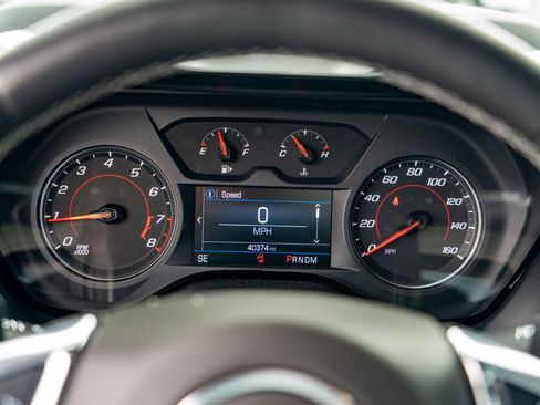 Used 2023 Chevrolet Camaro LT RWD image 20