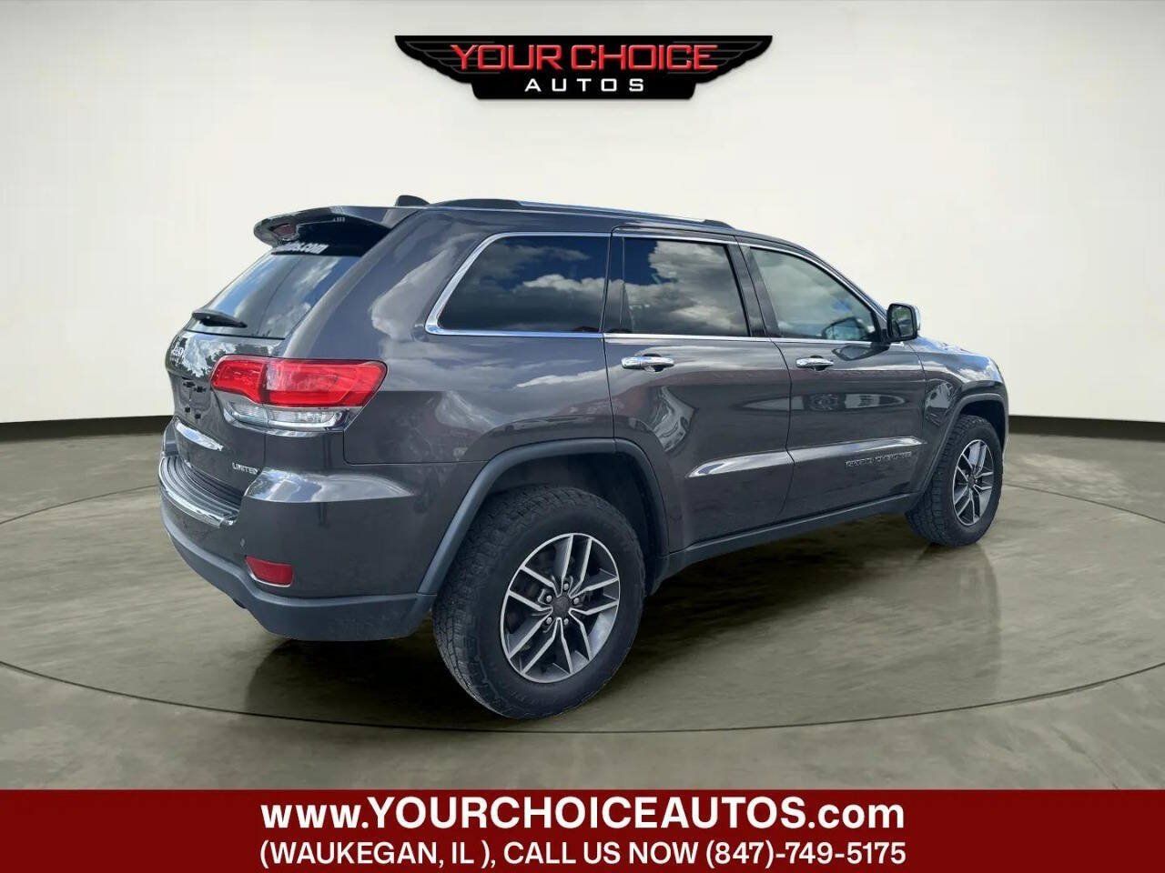 Used 2019 Jeep Grand Cherokee Limited AWD/4WD image 5