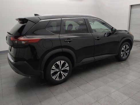 Used 2022 Nissan Rogue SV w/ SV Premium Package FWD image 10