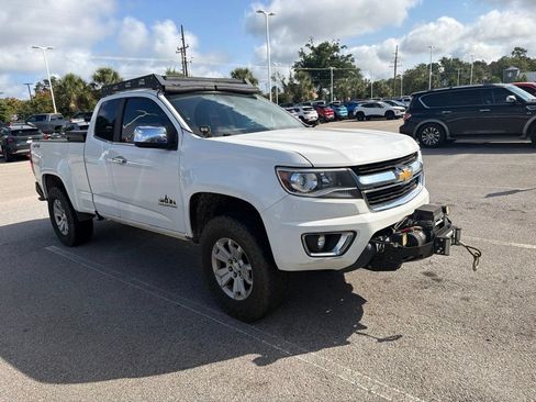 Used 2016 Chevrolet Colorado LT w/ Luxury Package, Chrome AWD/4WD image 4