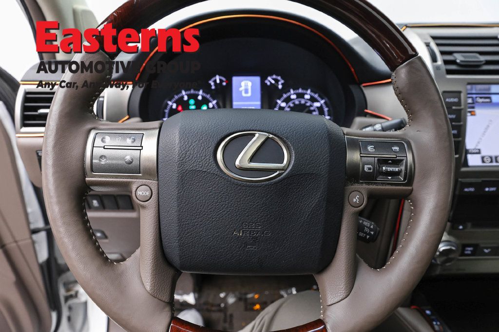 Used 2017 Lexus GX 460 Premium AWD/4WD image 12
