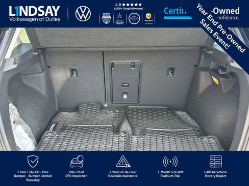 Certified 2022 Volkswagen Taos SEL w/ Panoramic Sunroof Package image 15
