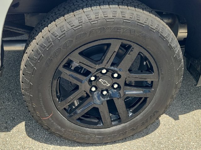 New 2026 Chevrolet Silverado 1500 RST w/ Convenience Package II AWD/4WD image 3