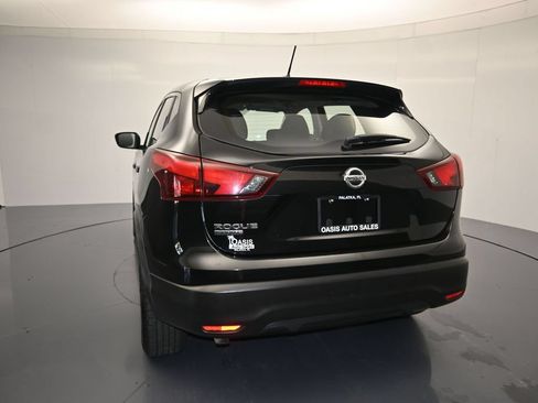 Used 2018 Nissan Rogue Sport S FWD image 23