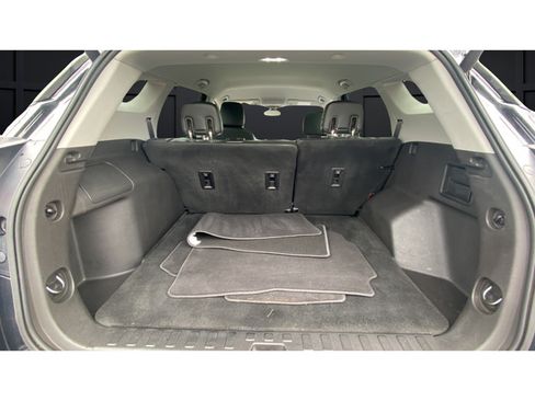 Used 2018 GMC Terrain SLT w/ Preferred Package AWD/4WD image 26
