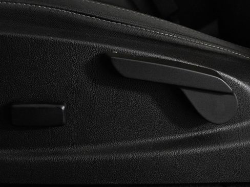 Certified 2022 Chevrolet Colorado LT w/ LT Convenience Package image 17