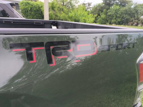 Used 2022 Toyota Tacoma TRD Sport RWD image 32