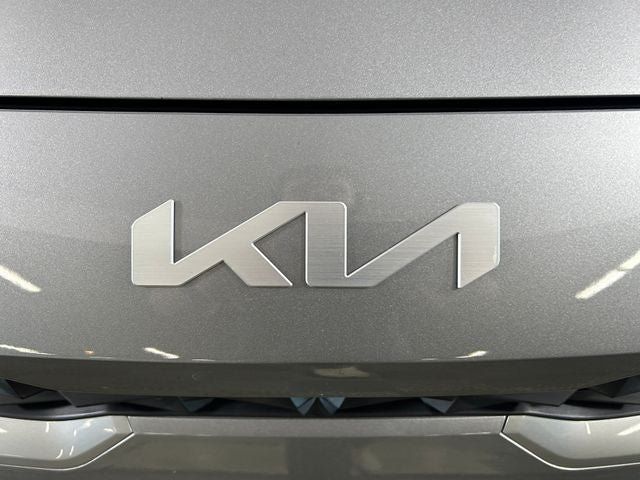Used 2023 Kia Forte LXS FWD image 10