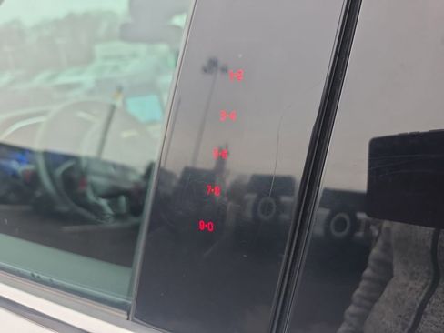 Certified 2022 Ford Escape Titanium w/ Titanium Elite Package image 31