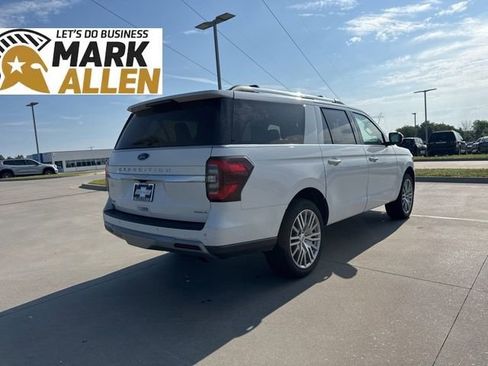 Used 2024 Ford Expedition Max Limited AWD/4WD image 5