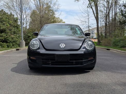 Used 2016 Volkswagen Beetle 1.8T Classic image 3