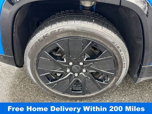 Used 2025 Jeep Wagoneer S Launch Edition image 13